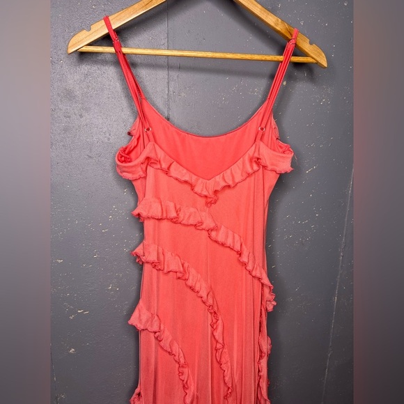 Princess Polly Valerian Frill Maxi Dress (8) - Picture 9 of 9